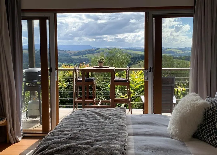 Callemondah Studio With Stunning Views, In Bangalow And Byron Hinterland